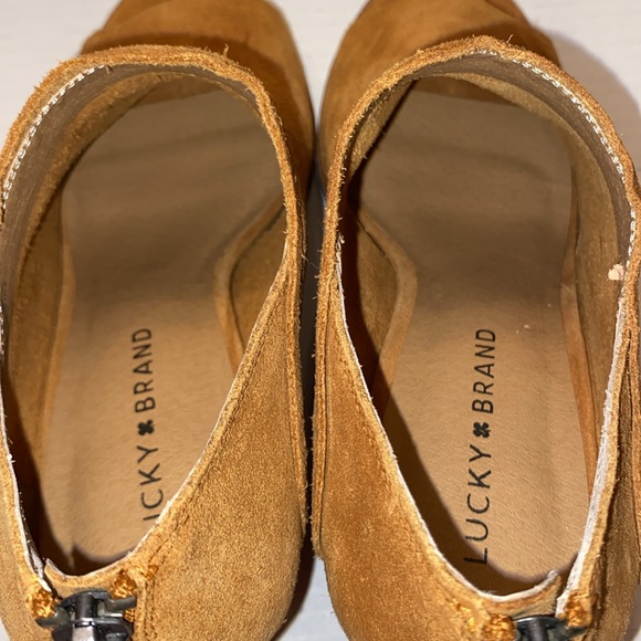 Lucky Brand Women's Tan Suede Peep Toe Booties, Size:8.5 - Picture 7 of 16